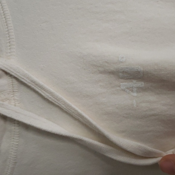 Addiction made in Canada cream hoodie sweater large 24" - Picture 2 of 5